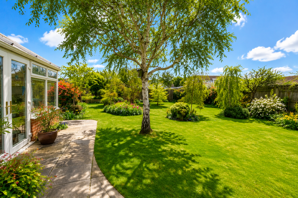 Property photo 2 of 19 Rear Garden 1
