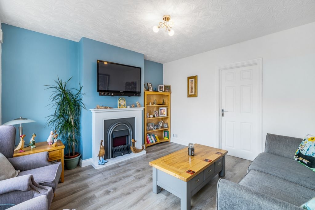 Property photo 2 of 18 24 Hannam Boulevard (Spalding)-7