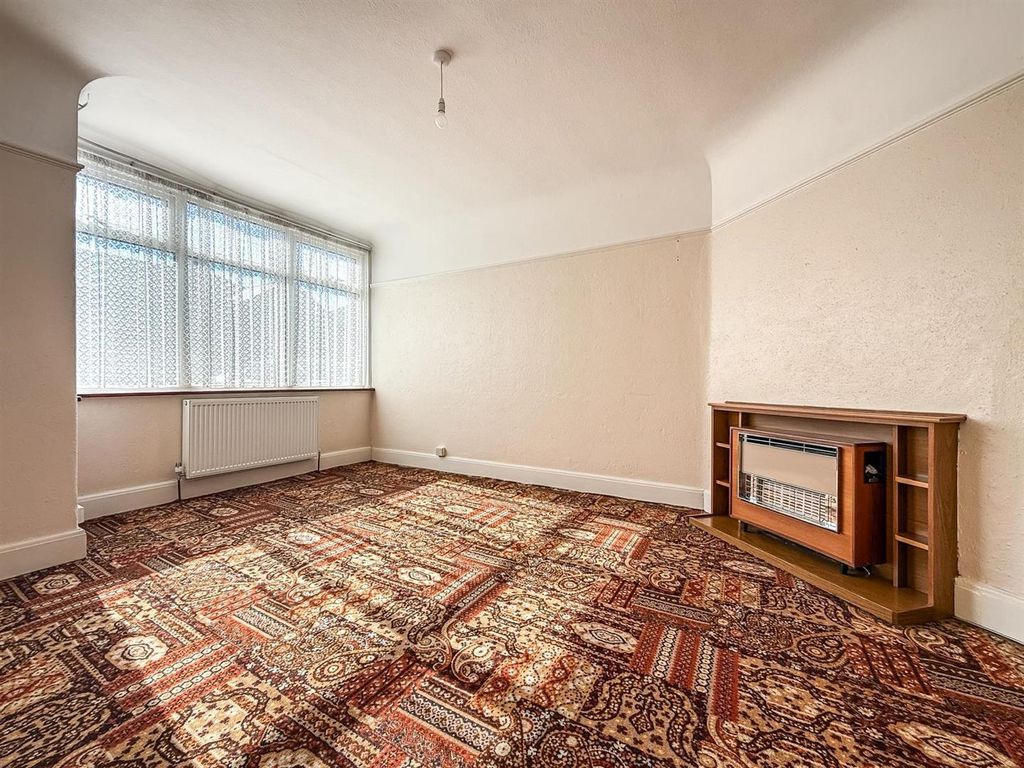 Property photo 2 of 15 Photo-2026-03-20-09-01-24 13.Jpg