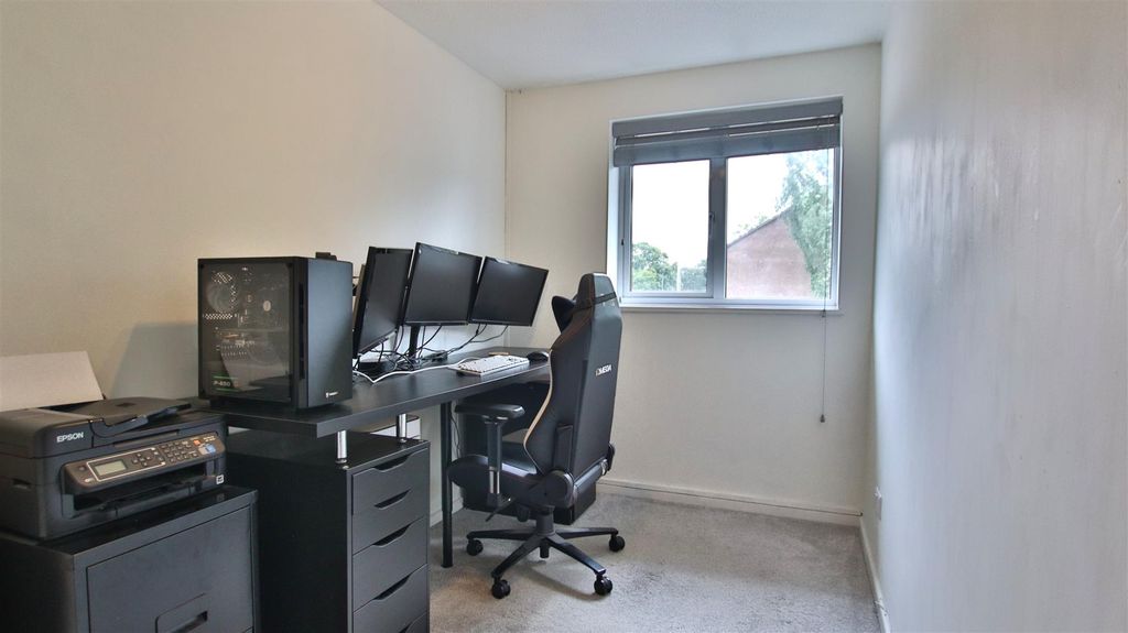 Property photo 3 of 17 Img_2985.Jpg