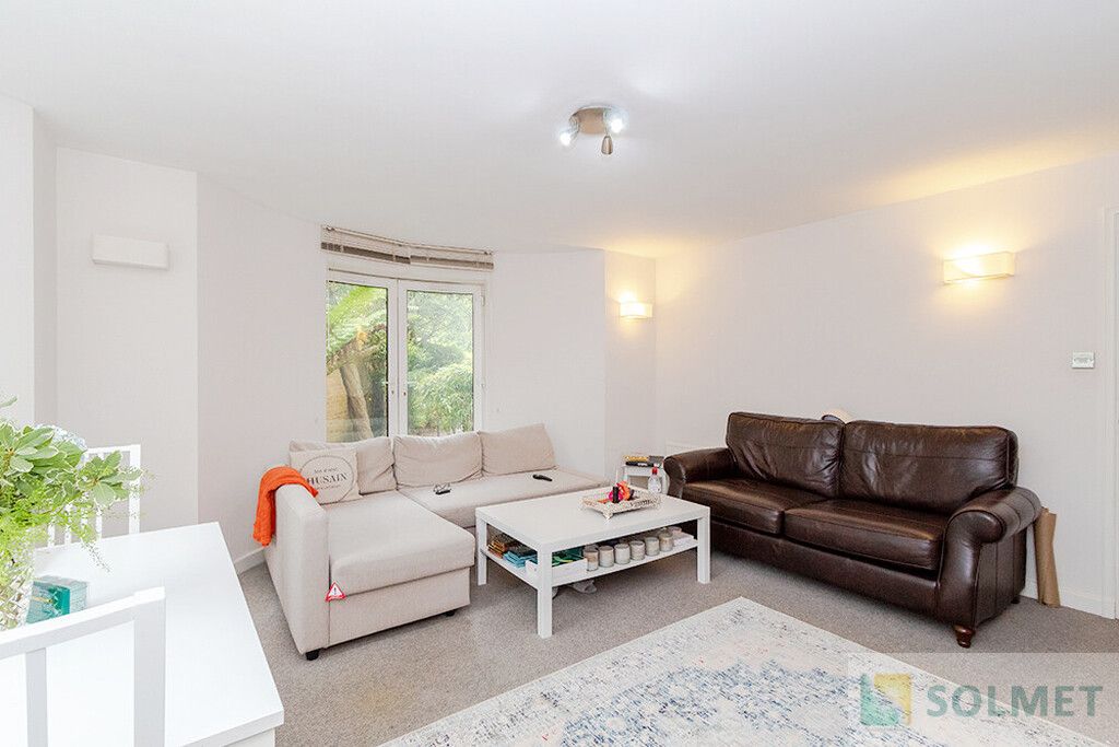 Property photo 2 of 10 2