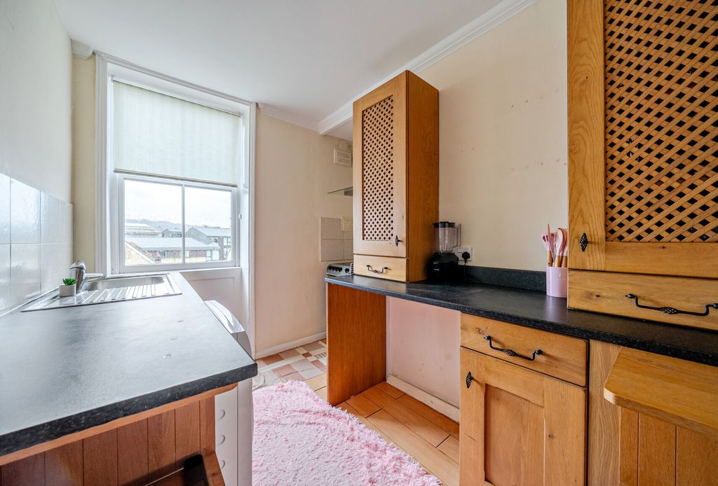 Property photo 3 of 10 1419198-17-69A074...