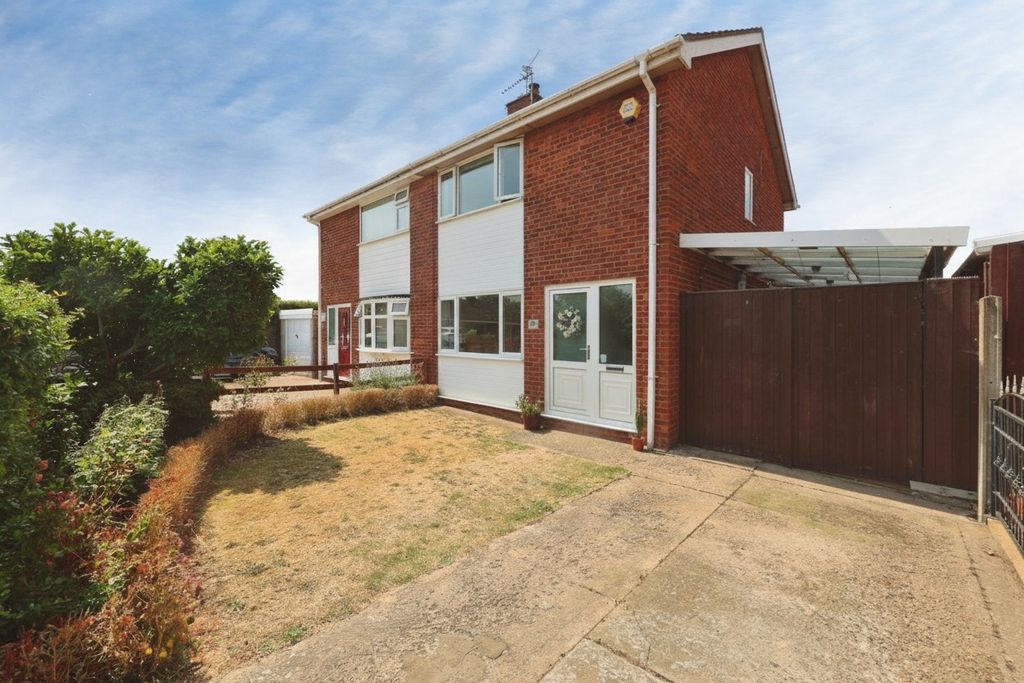 Property photo 1 of 17 5311941
