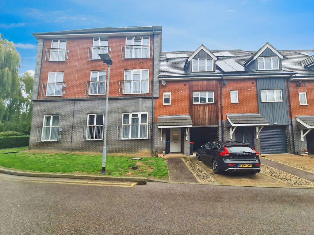 Property photo 2 of 3 Photo #2