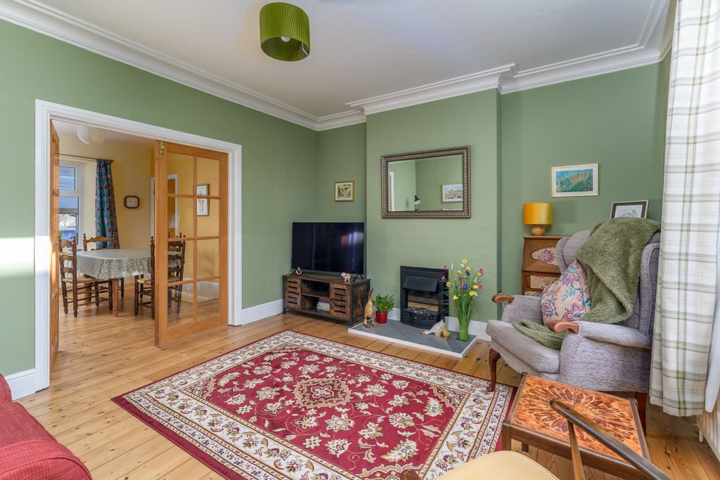 Property photo 2 of 26 Lounge-1