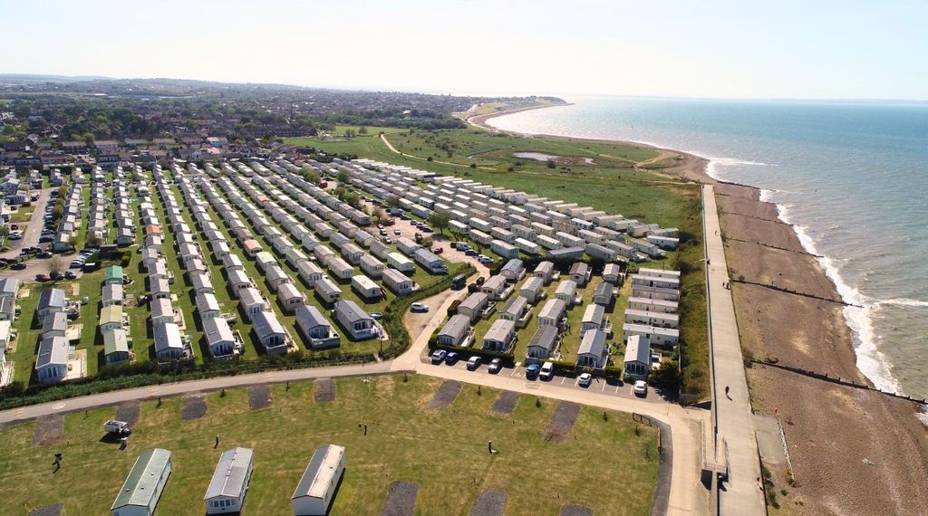 Property photo 3 of 17 Seaview Holiday Park