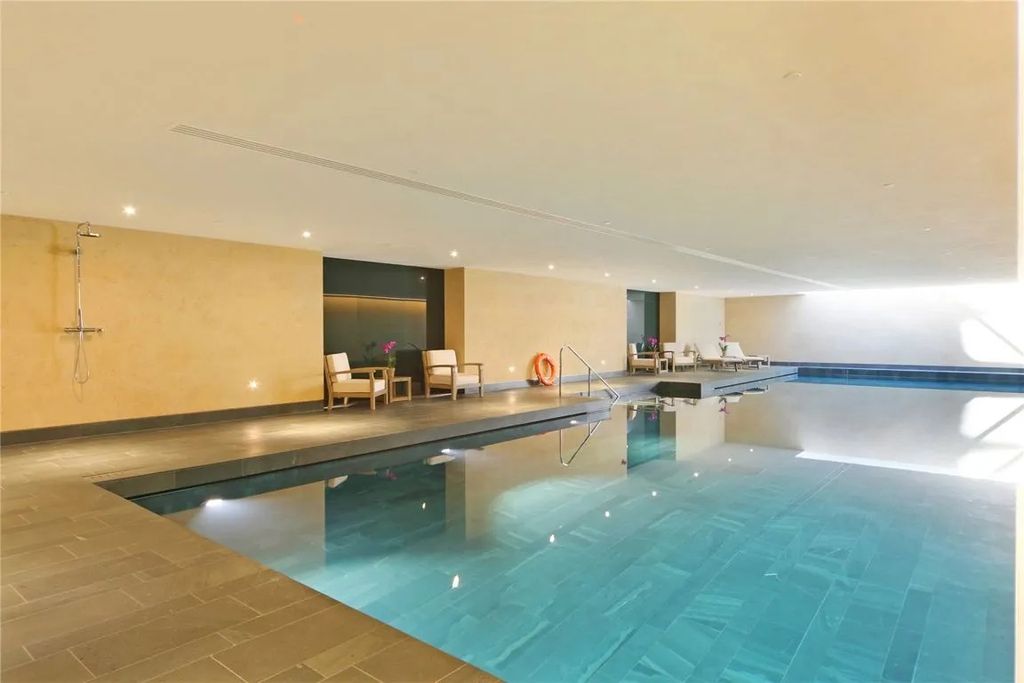 Property photo 3 of 13 Photo 11