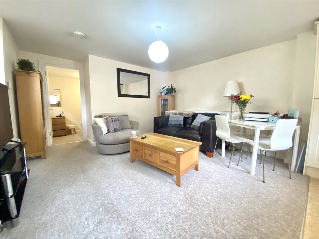 Property photo 3 of 9 Picture No. 09