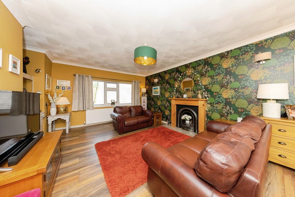Property photo 2 of 26 Photo