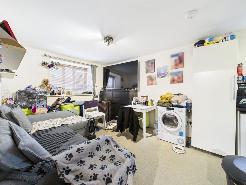 Property photo 2 of 11 Picture No. 07