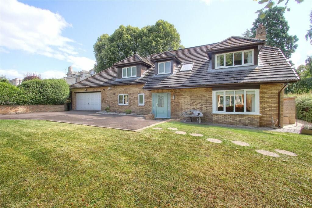 Property photo 2 of 22