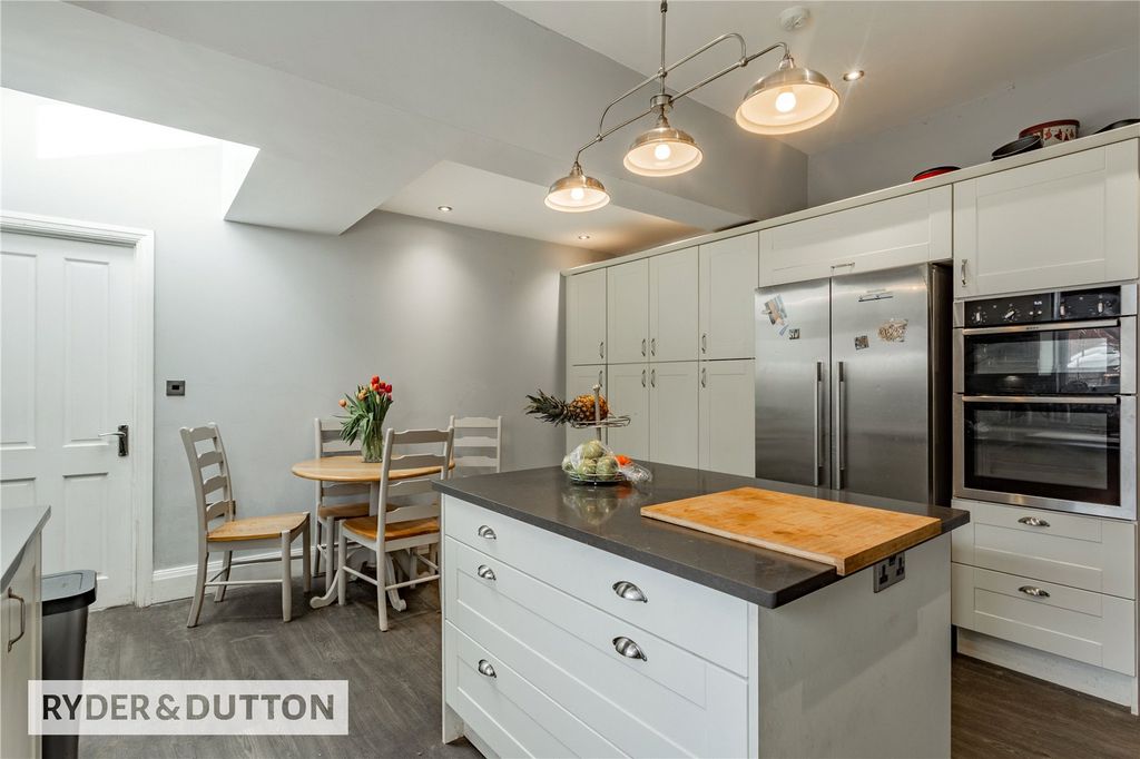 Property photo 3 of 29 Picture No. 19