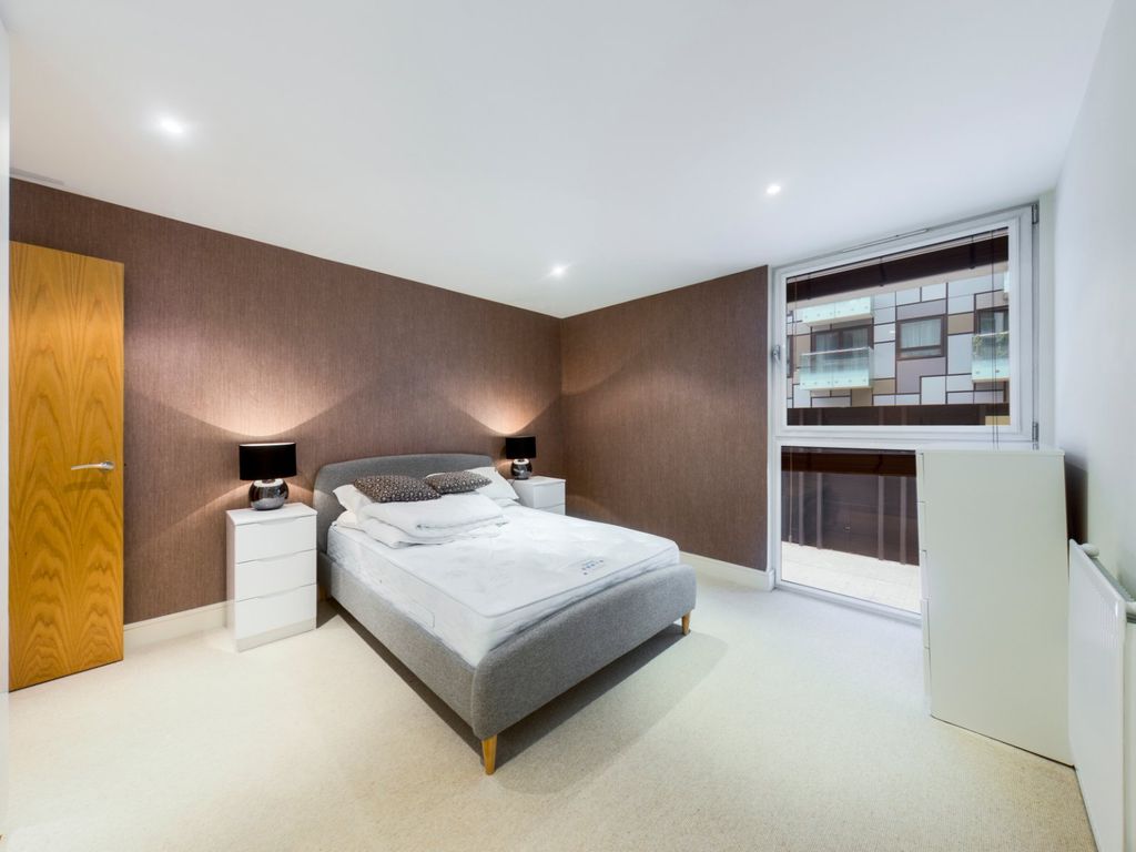 Property photo 3 of 8