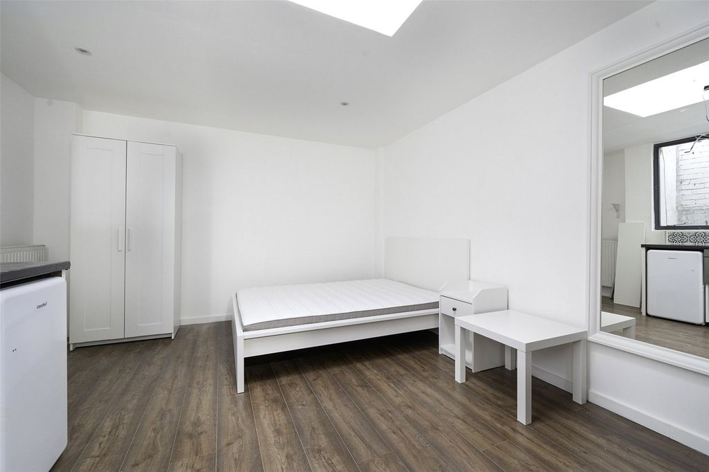 Property photo 2 of 4 Picture No. 03