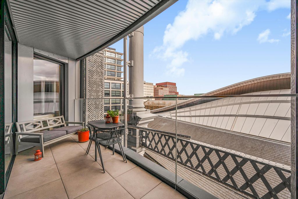 Property photo 3 of 11 Image