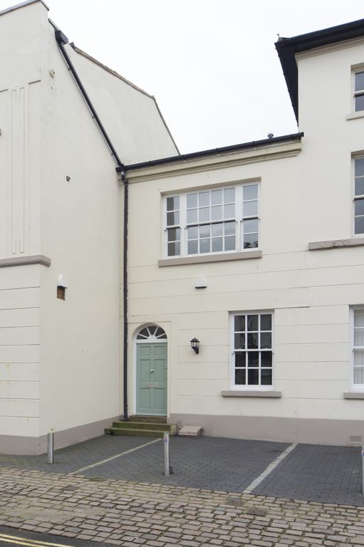 Property photo 1 of 9 Photo 08