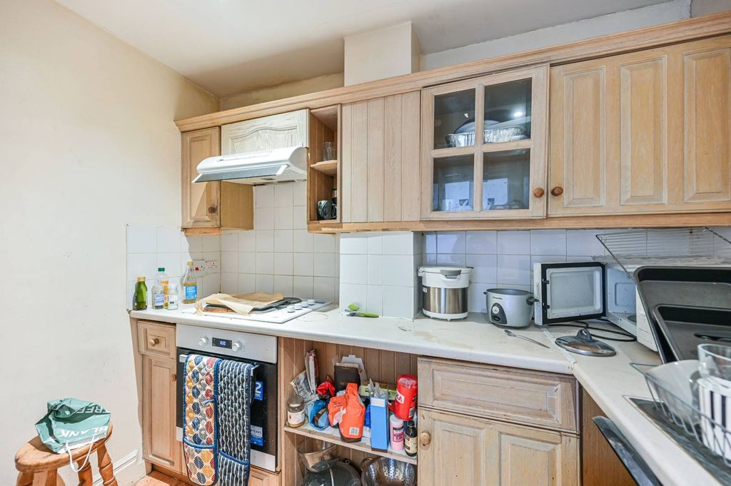 Property photo 3 of 7