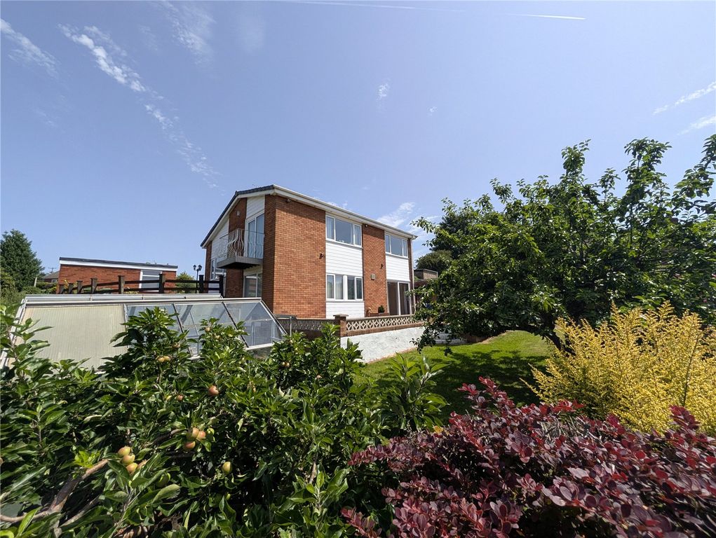 Property photo 2 of 31 Picture No. 39