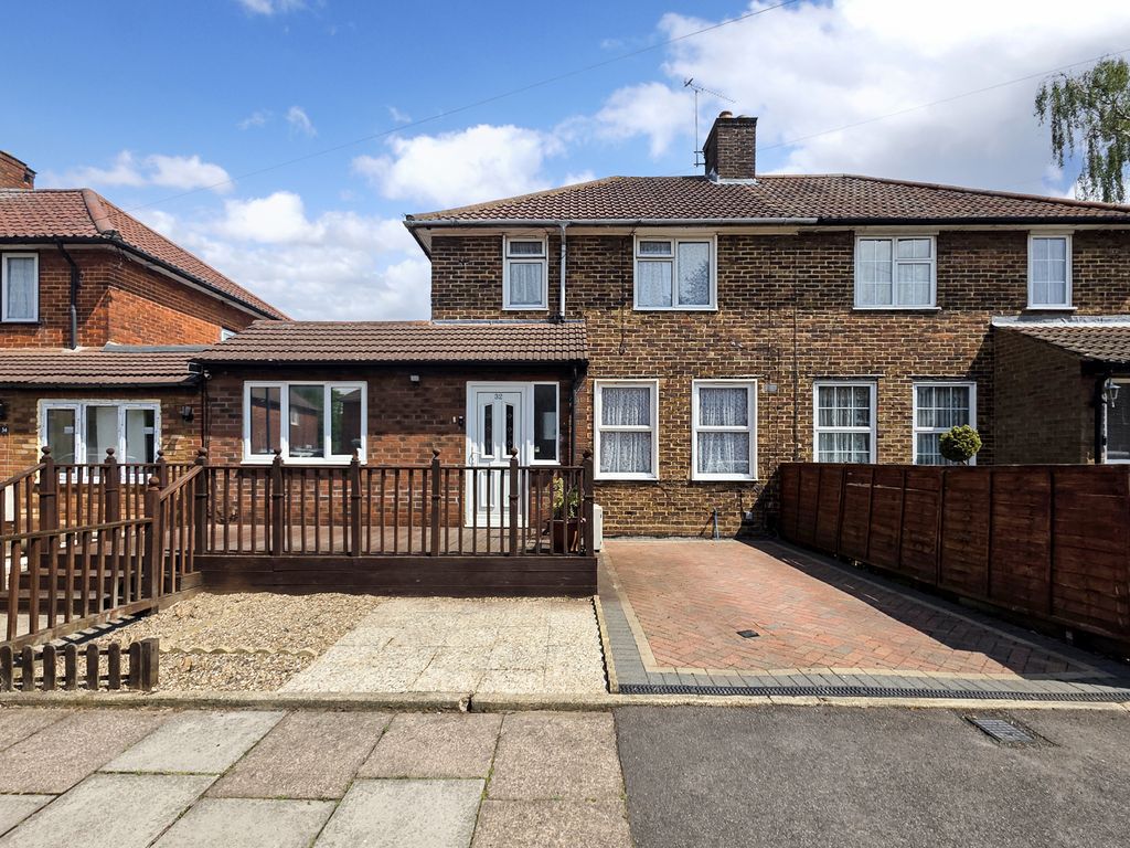 Property photo 1 of 21 Four Bed Semi-Detached House For Sale Waghorn Road, Harrow Ha3