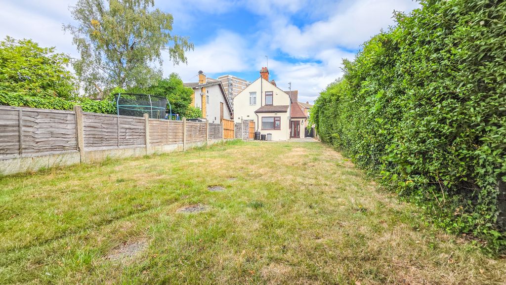 Property photo 2 of 15 Picture No. 03