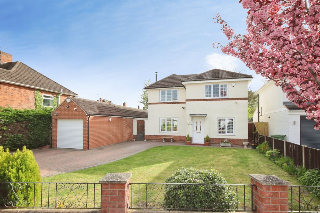 Property photo 1 of 22