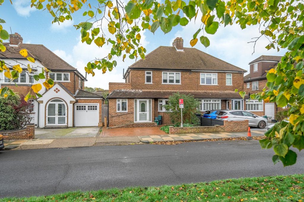 Property photo 1 of 25 Picture No. 01