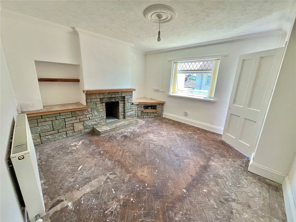 Property photo 2 of 15 Picture No. 07