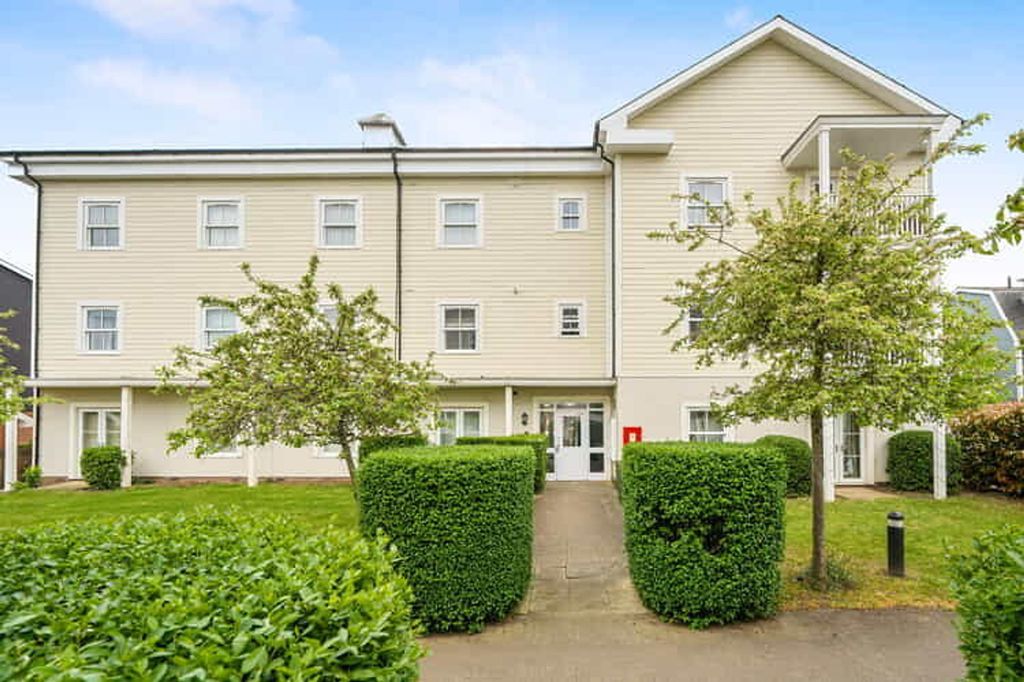 Property photo 1 of 10
