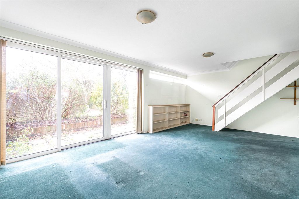 Property photo 3 of 23 Reception Room