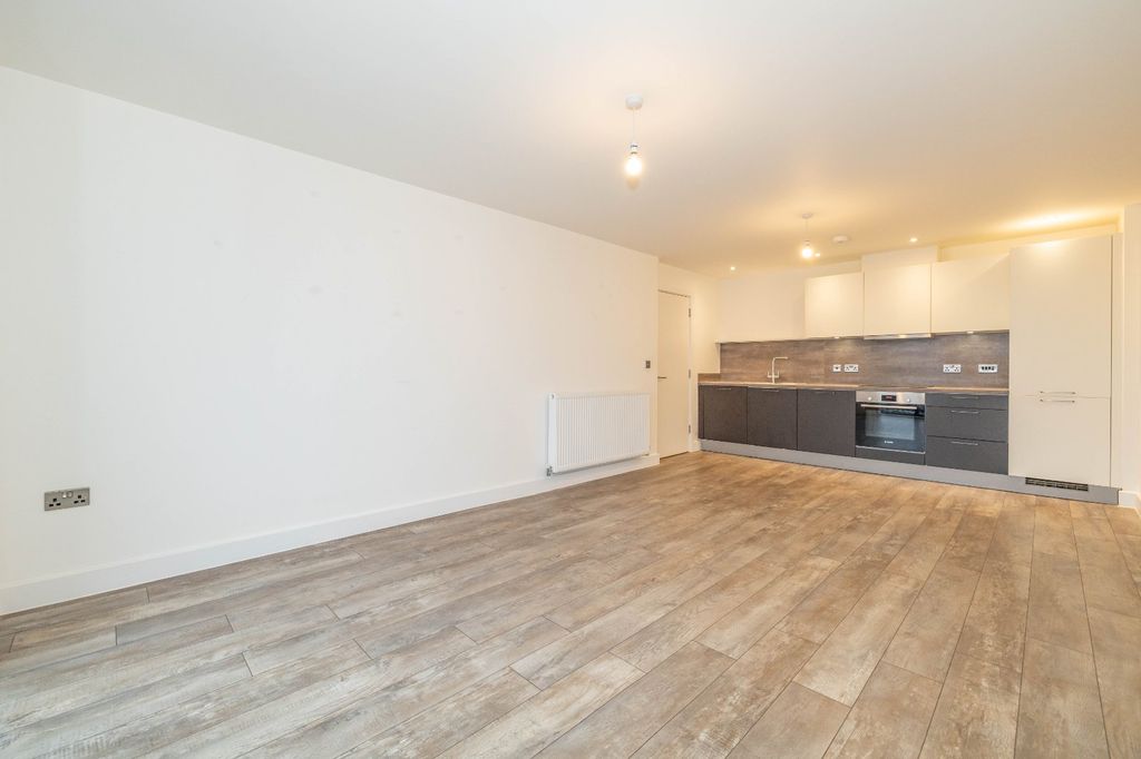 Property photo 3 of 13 Picture 3