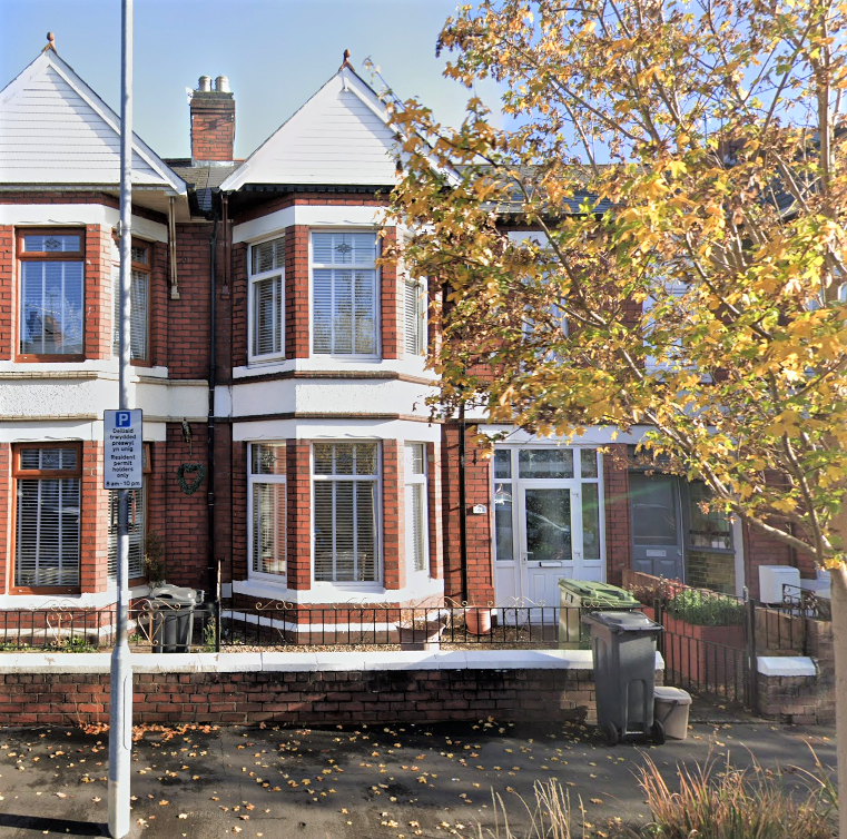 Property photo 1 of 17