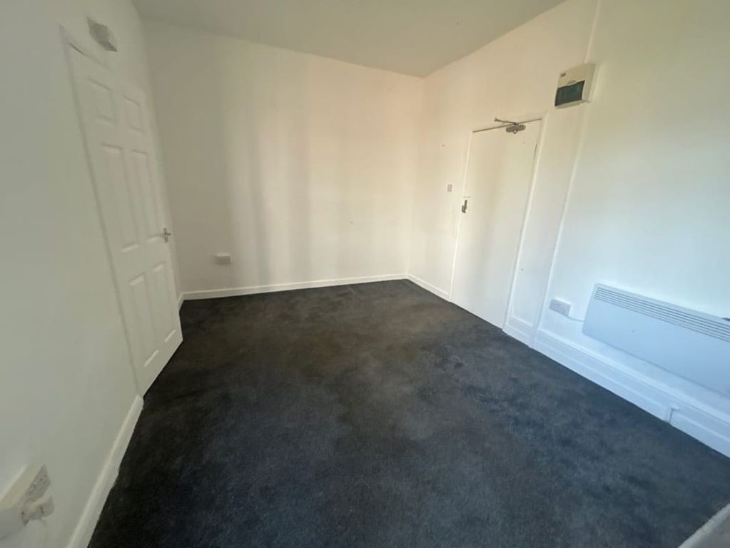 Property photo 3 of 3