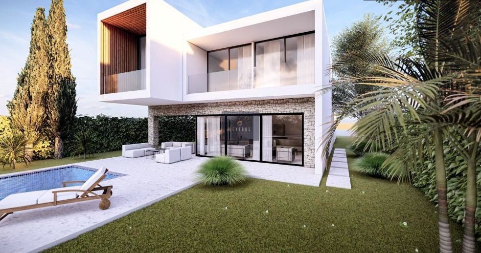 Property photo 3 of 4