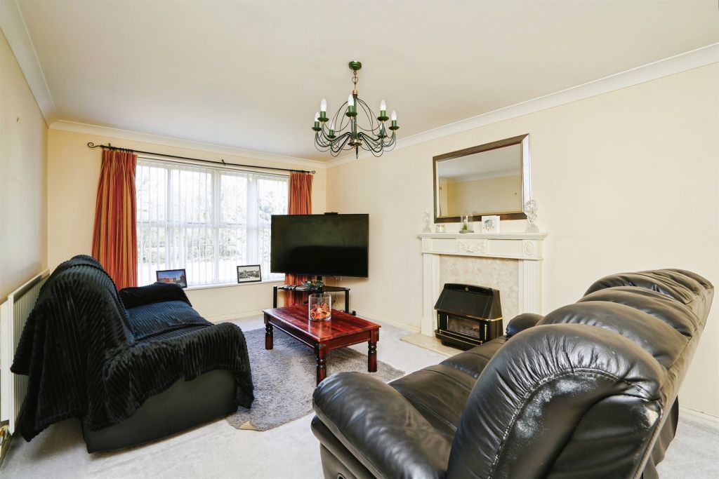 Additional image 7 of 5 bed detached house for saleCranesbill Drive, Bicester OX26