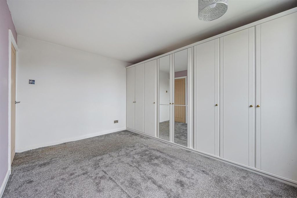 Additional image 14 of 3 bed semi-detached house for salePriory Close, Formby, Liverpool L37