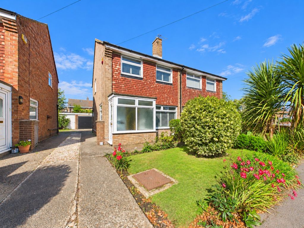 Property photo 1 of 11 5677210