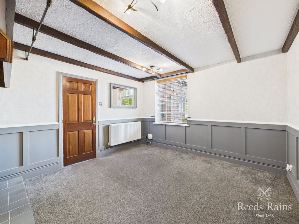 Property photo 3 of 29 Dining Room