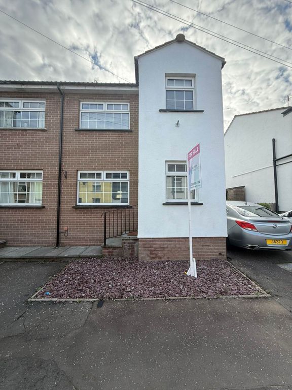 Property photo 1 of 20