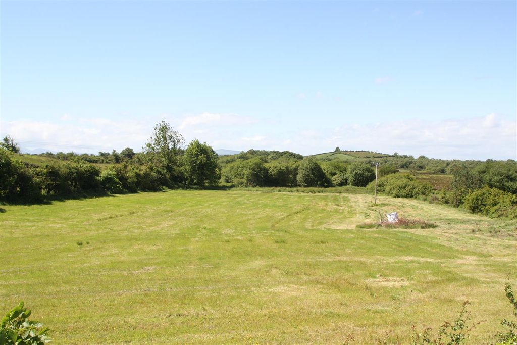Property photo 2 of 10 Img_1233.Jpg