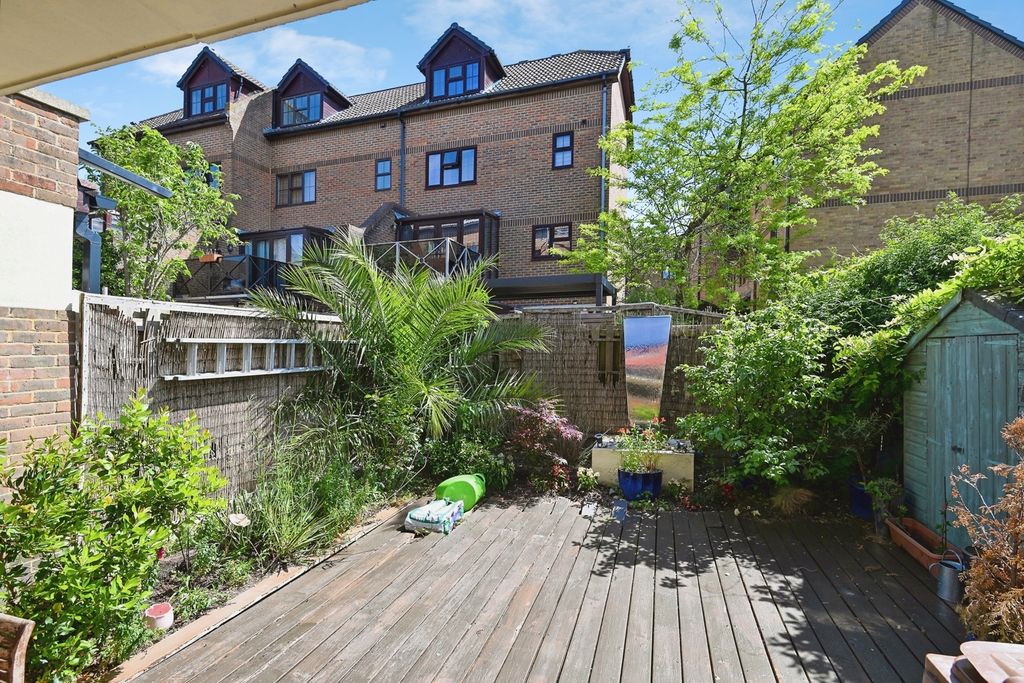 Property photo 3 of 17 Rear Garden