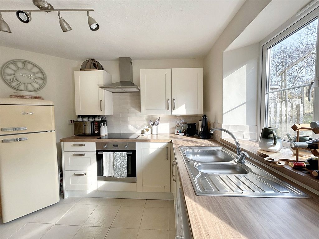 Property photo 2 of 19 Picture No. 05