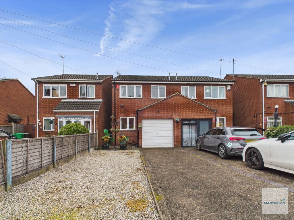 Property photo 1 of 14 Cam03394G0-Pr0419-Still001