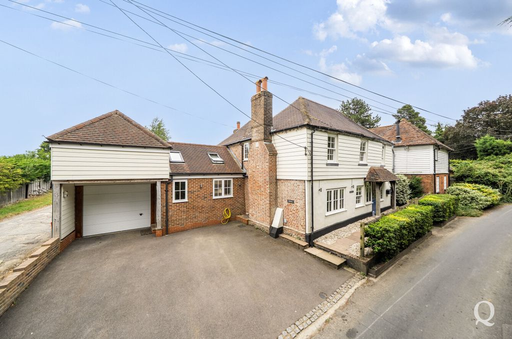 Property photo 1 of 31 4Ef6c7B3-4dc6-4Aa...