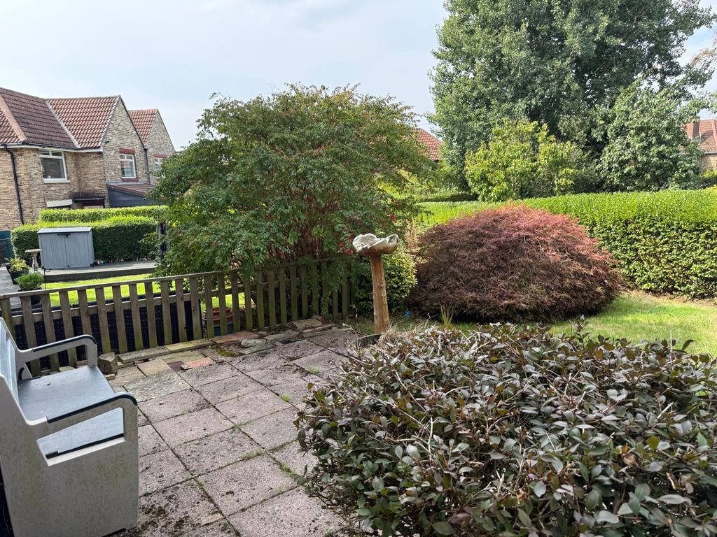 Property photo 3 of 11