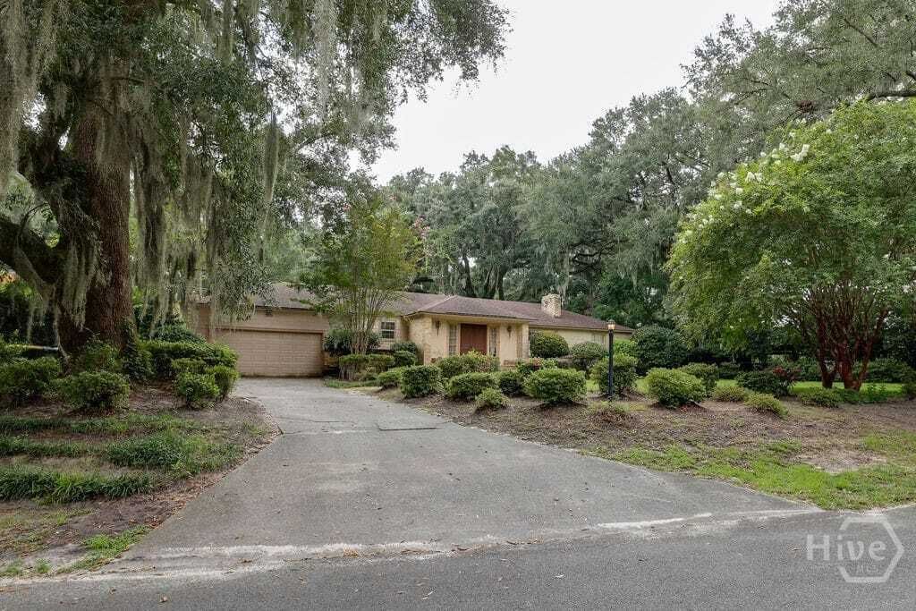 Property photo 1 of 31