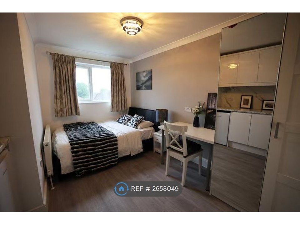 Property photo 1 of 4