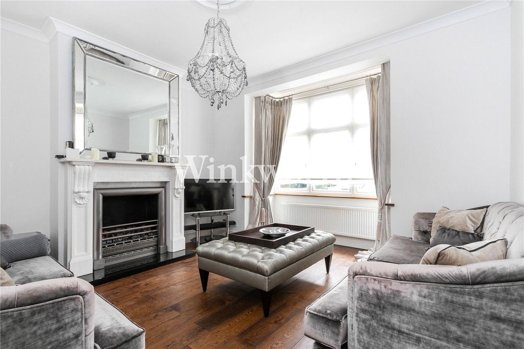 Property photo 1 of 13 Picture No. 01