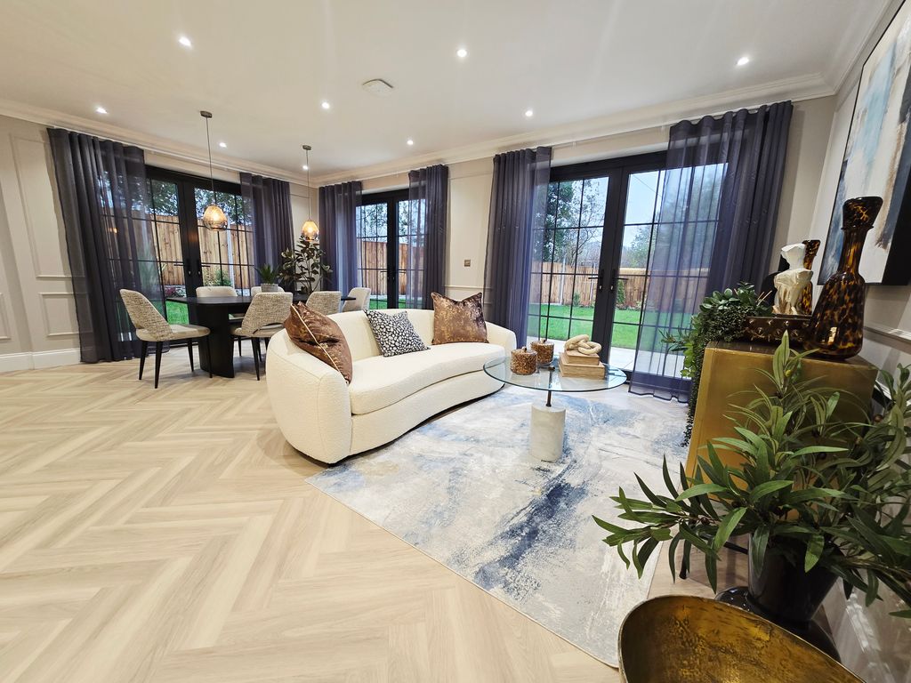 Property photo 3 of 23