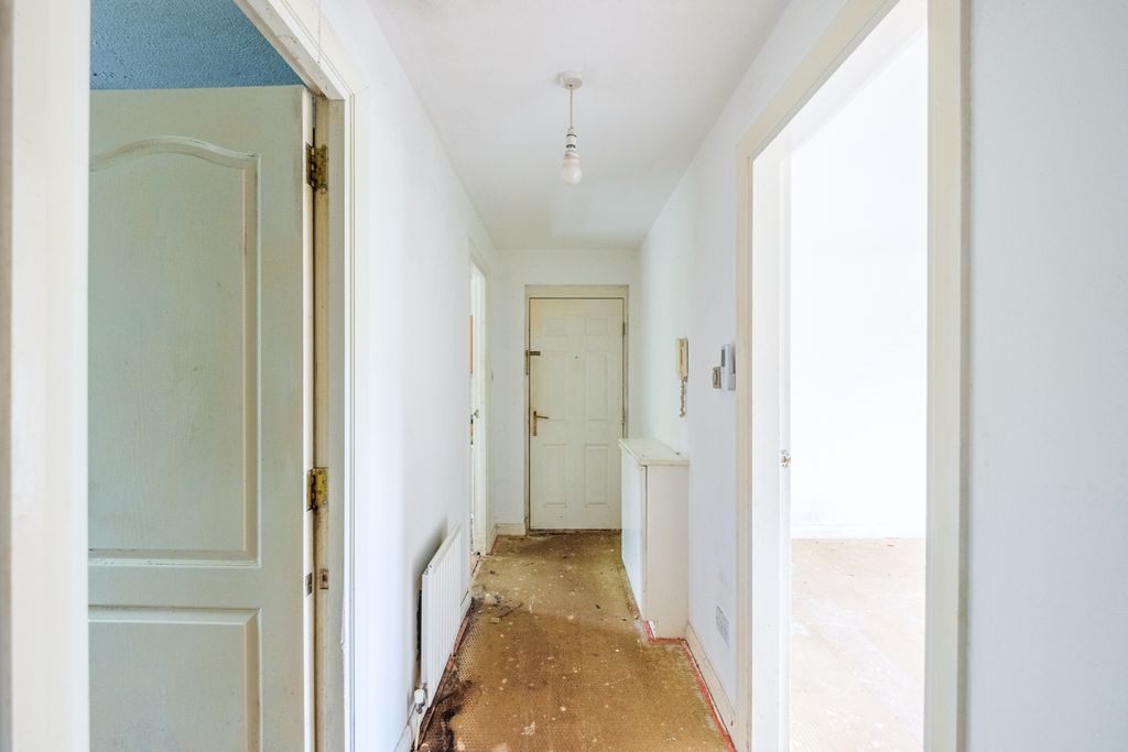 Additional image 5 of 2 bed flat for saleWilliam Street, Hamilton ML3