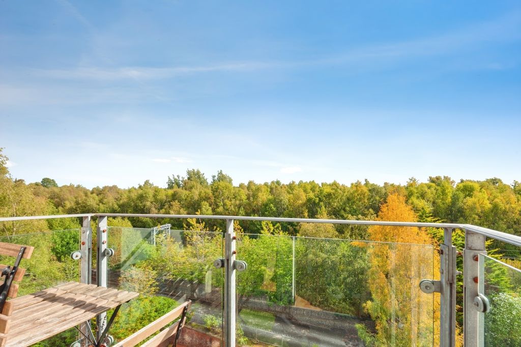 Property photo 3 of 18 Pbox-Img.Jpg